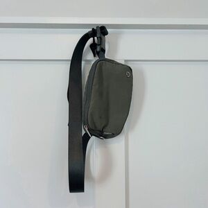LULULEMON Belt Bag